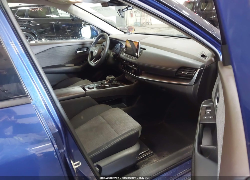 2021 NISSAN ROGUE SV INTELLIGENT AWD VIN: JN8AT3BB3MW225001