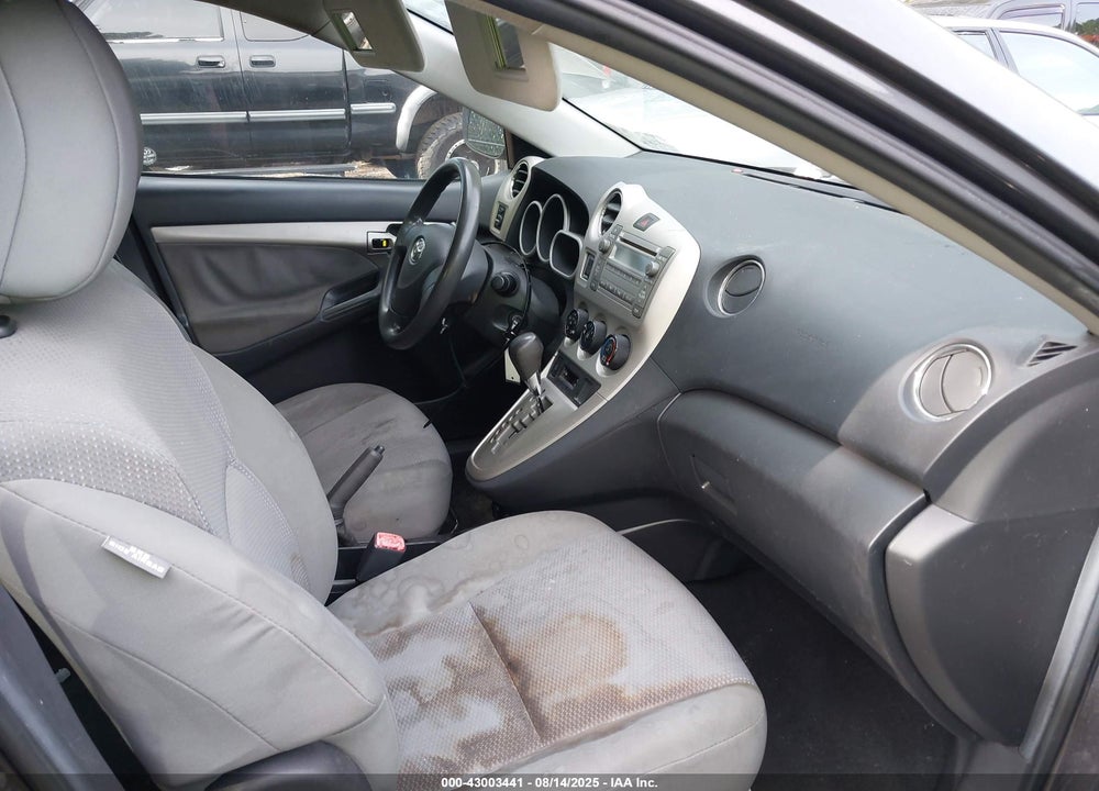 2009 TOYOTA MATRIX S VIN: 2T1LE40E69C005854