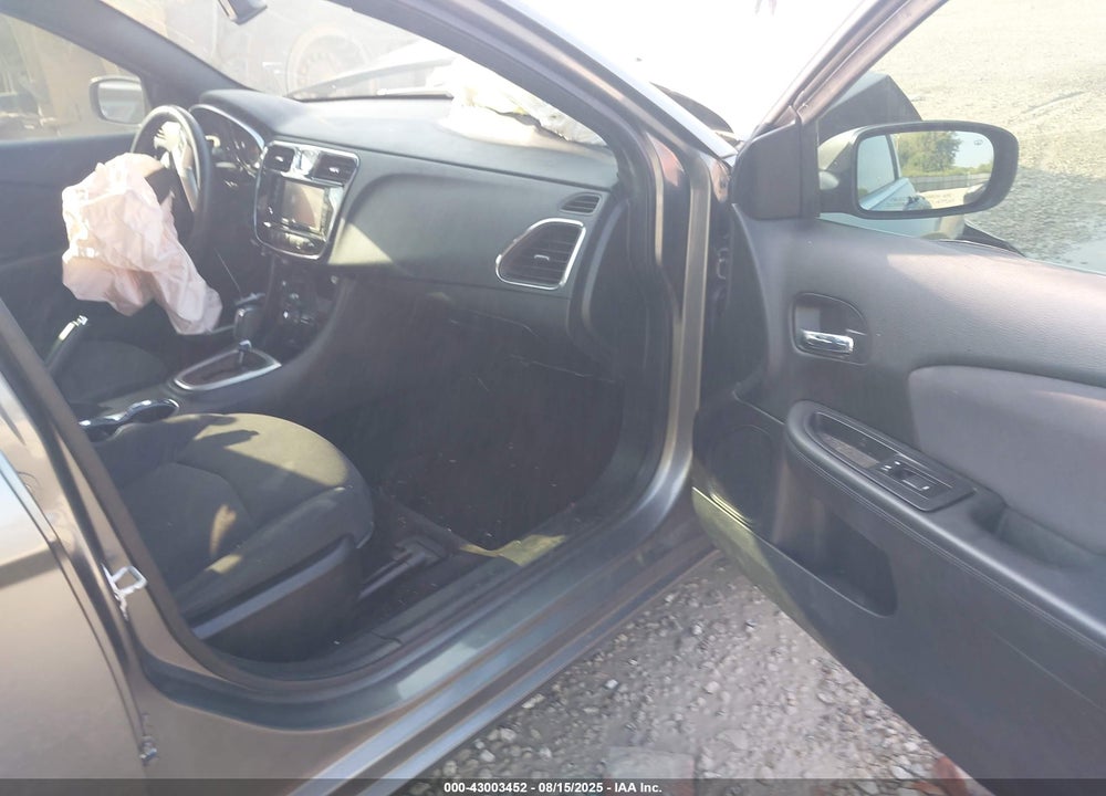 2012 CHRYSLER 200 VIN: 1C3CCBBG9CN298022