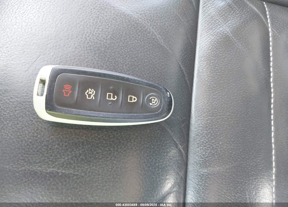 2015 FORD ESCAPE TITANIUM VIN: 1FMCU9J9XFUB69989
