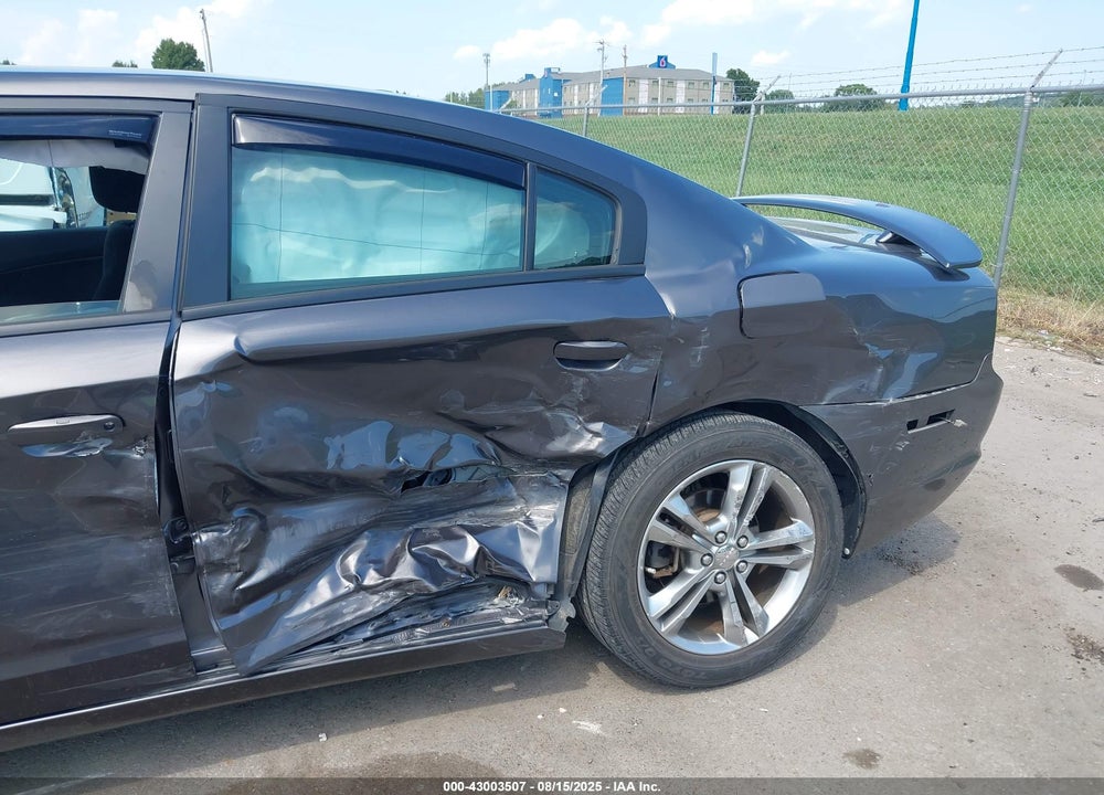 2014 DODGE CHARGER VIN: 2C3CDXJG8EH104684