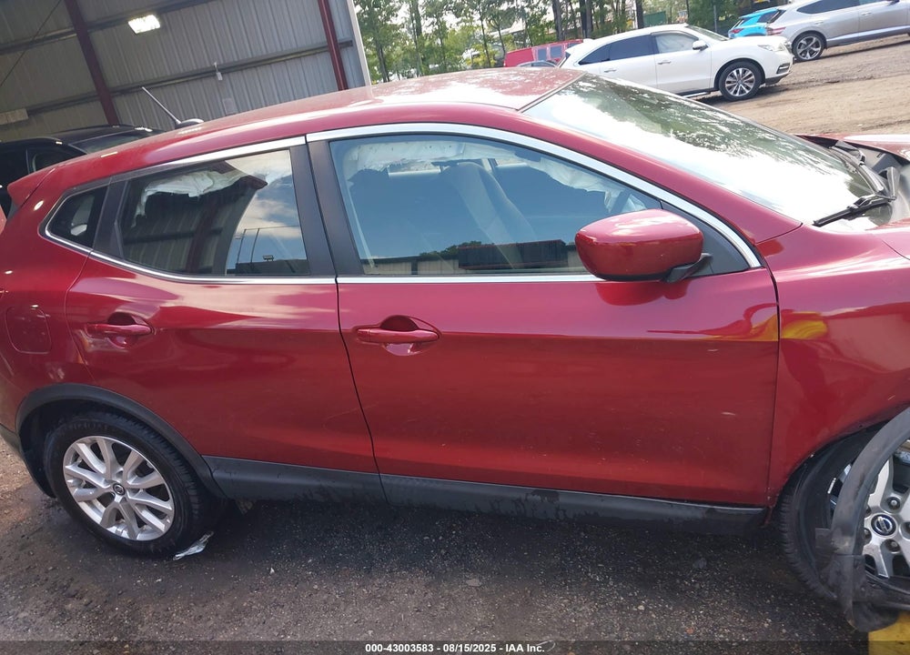 2021 NISSAN ROGUE SPORT VIN: JN1BJ1AV0MW311617