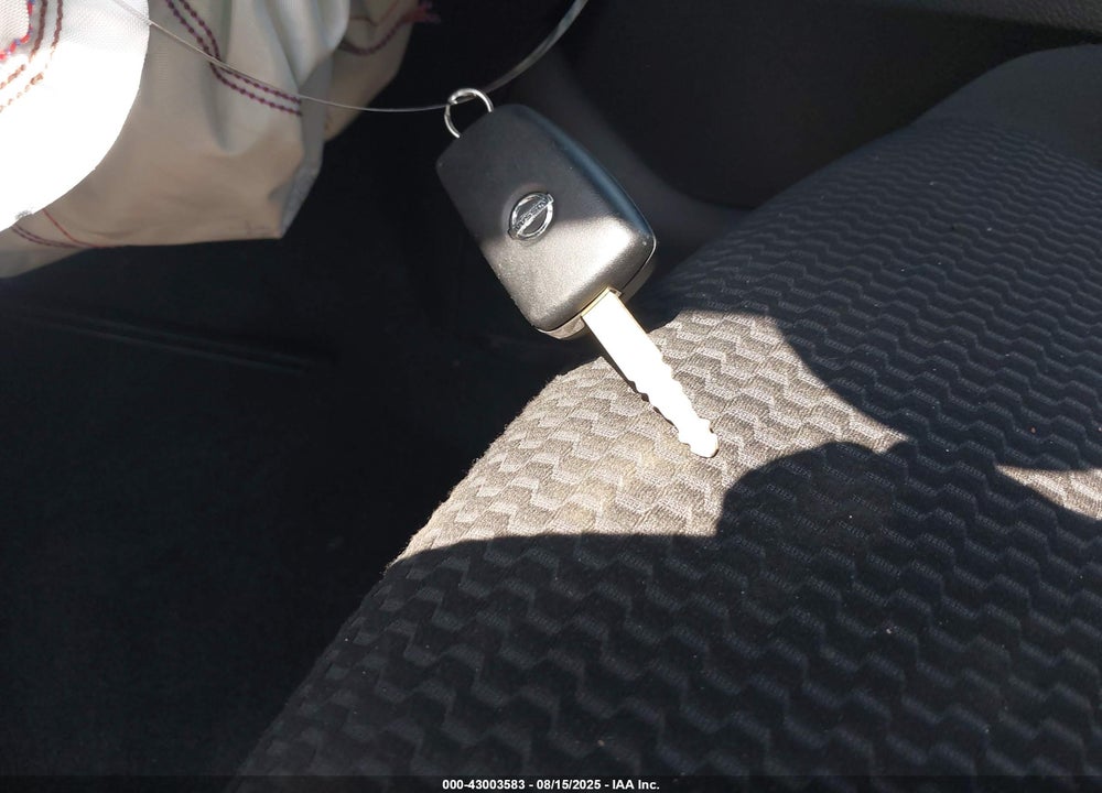 2021 NISSAN ROGUE SPORT VIN: JN1BJ1AV0MW311617