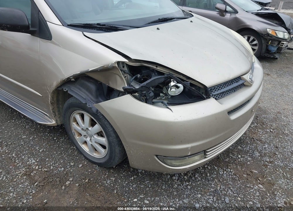2004 TOYOTA SIENNA XLE VIN: 5TDZA22C24S079844