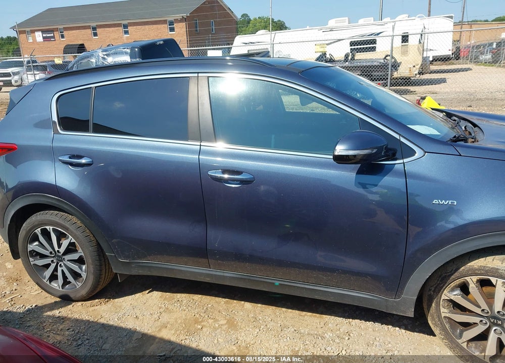 2018 KIA SPORTAGE EX VIN: KNDPNCAC8J7390445