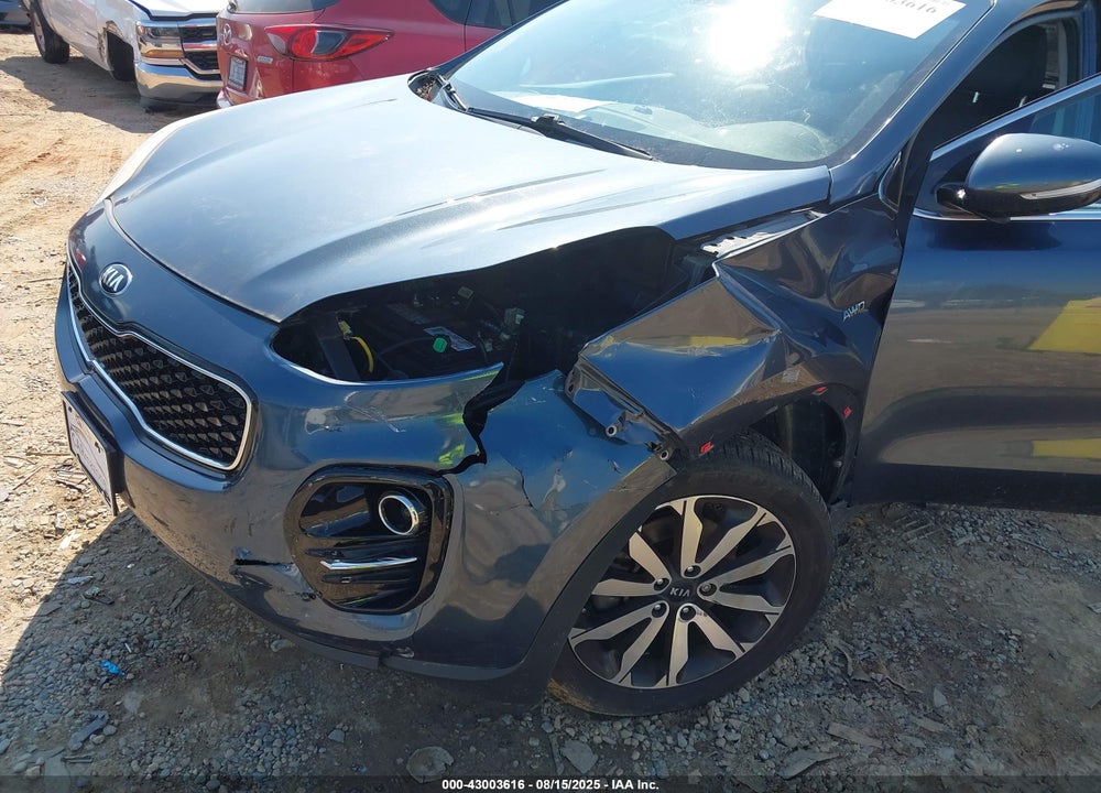 2018 KIA SPORTAGE EX VIN: KNDPNCAC8J7390445