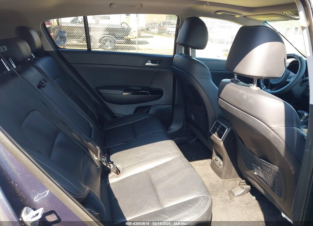 2018 KIA SPORTAGE EX VIN: KNDPNCAC8J7390445