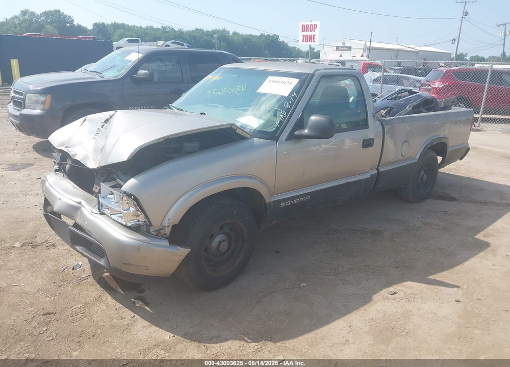 1998 GMC SONOMA SL VIN: 1GTCS1446WK517889