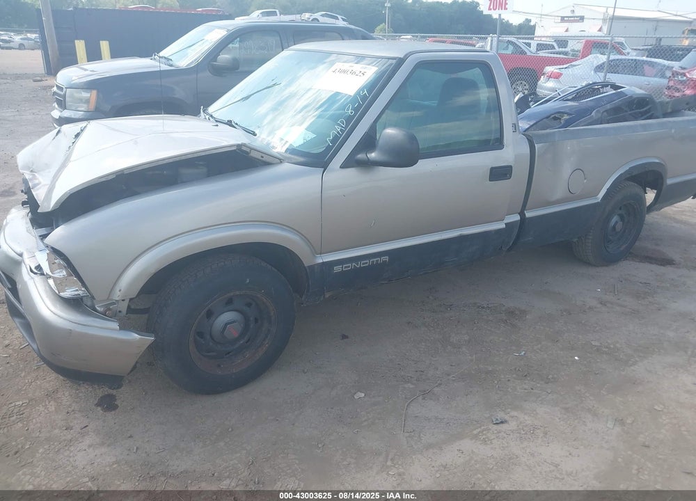 1998 GMC SONOMA SL VIN: 1GTCS1446WK517889