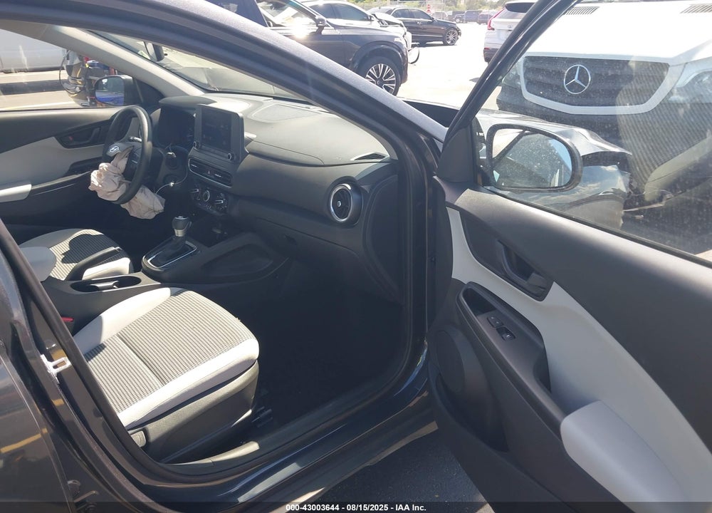 2022 HYUNDAI KONA VIN: KM8K22AB5NU888643