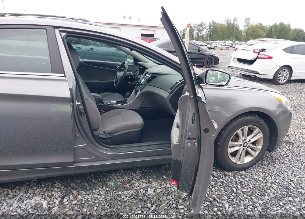 2012 HYUNDAI SONATA VIN: 5NPEB4AC9CH332865
