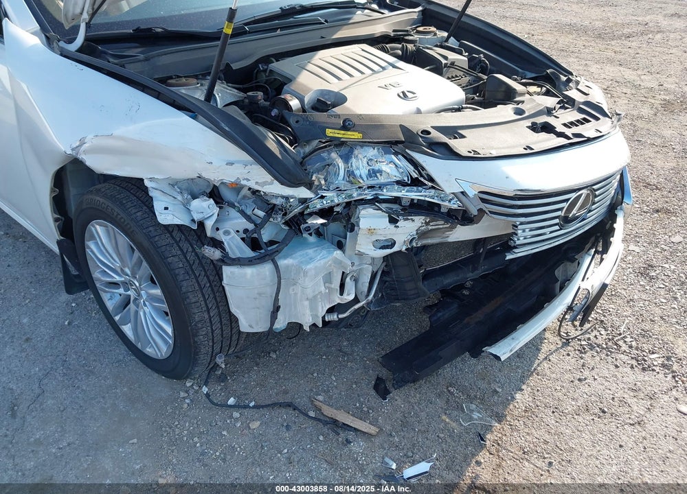 2014 LEXUS ES VIN: JTHBK1GG8E2098409