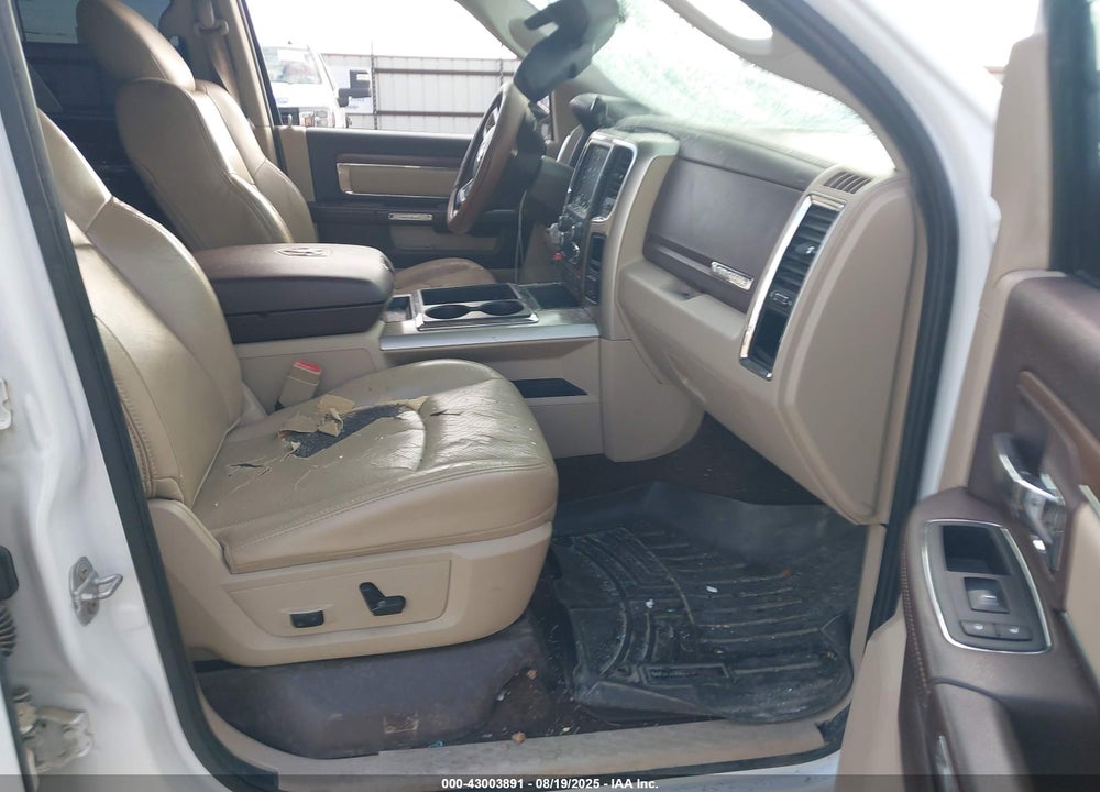 2015 RAM 1500 VIN: 1C6RR6NM8FS608705