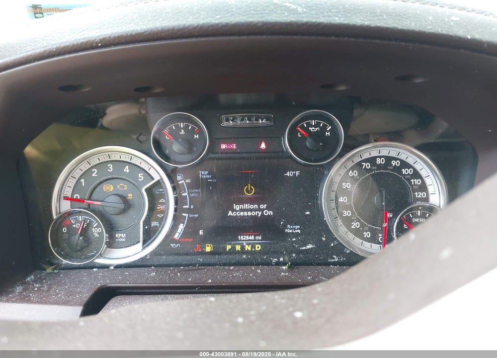 2015 RAM 1500 VIN: 1C6RR6NM8FS608705