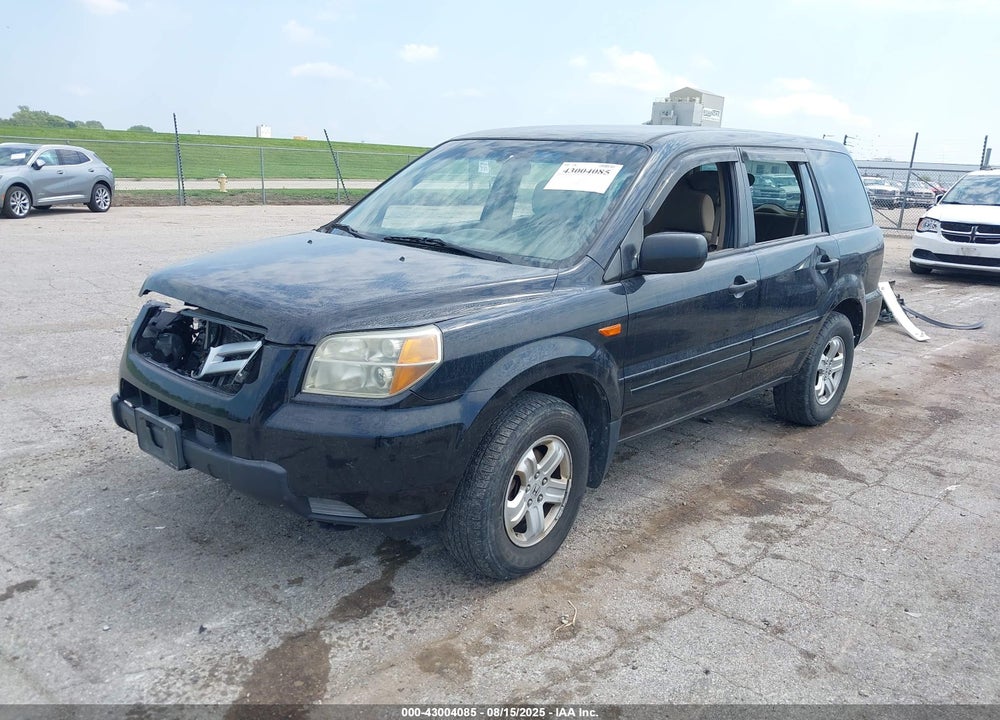 2006 HONDA PILOT LX VIN: 2HKYF181X6H562939