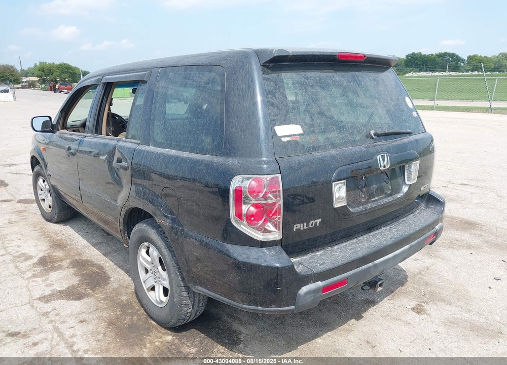 2006 HONDA PILOT LX VIN: 2HKYF181X6H562939