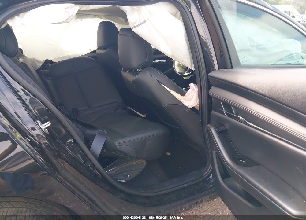 2023 MAZDA 3 2.5 S PREFERRED VIN: 3MZBPACM5PM363455