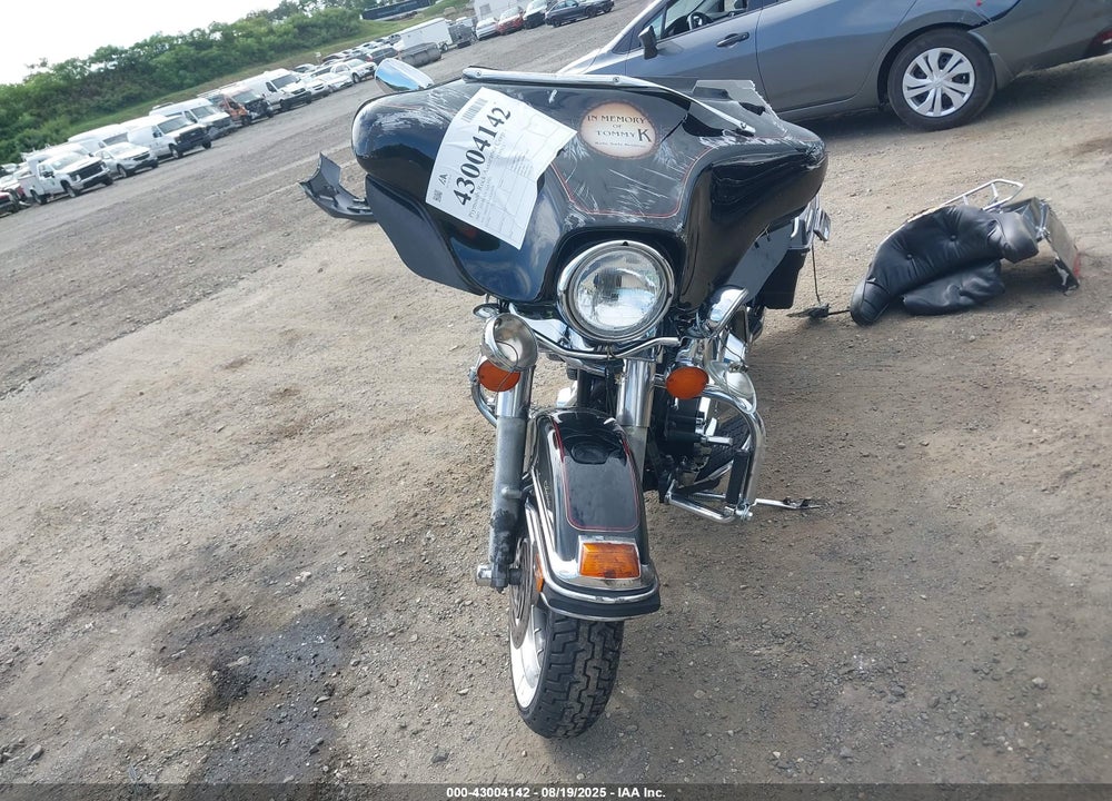 2002 HARLEY-DAVIDSON FLHTCI VIN: 1HD1FFW142Y631228