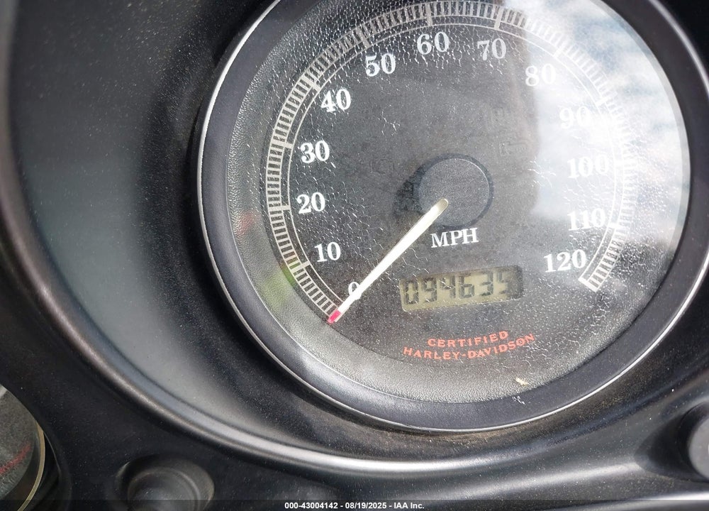 2002 HARLEY-DAVIDSON FLHTCI VIN: 1HD1FFW142Y631228