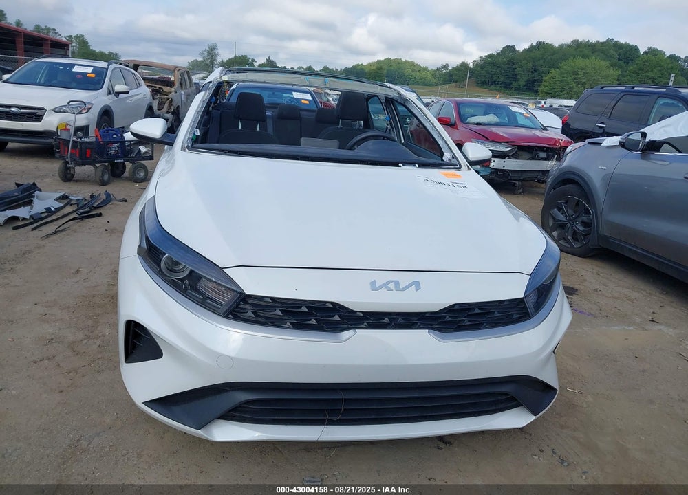 2023 KIA FORTE LXS VIN: 3KPF24AD1PE611055