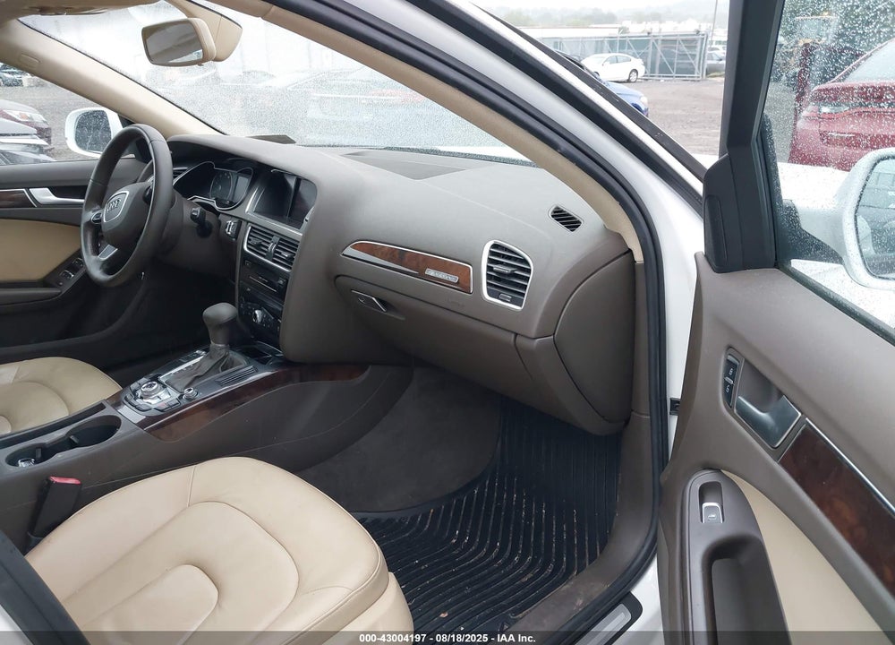 2014 AUDI A4 VIN: WAUBFAFL8EN031048