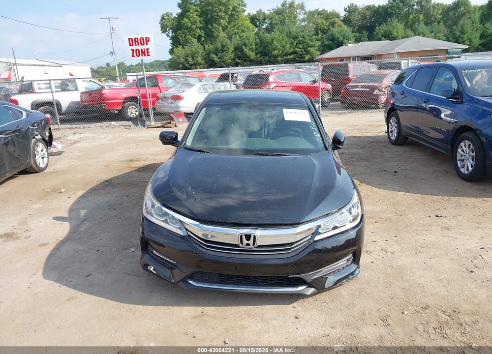 2017 HONDA ACCORD VIN: 1HGCR2F8XHA164374