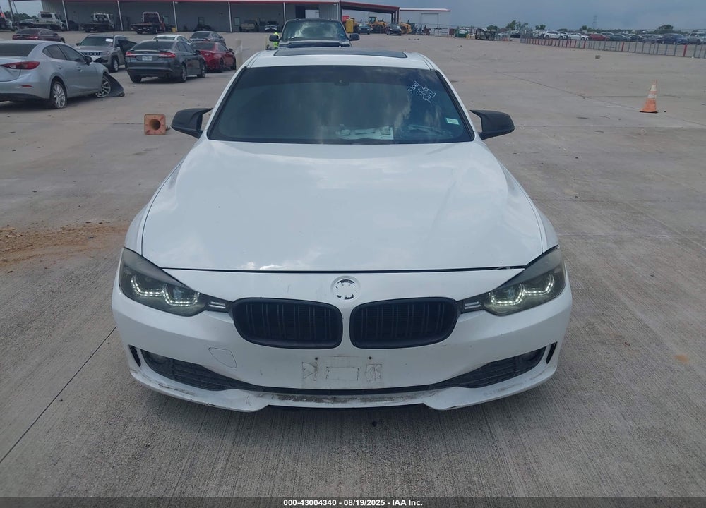 2013 BMW 3 SERIES VIN: WBA3A5G58DNP26784