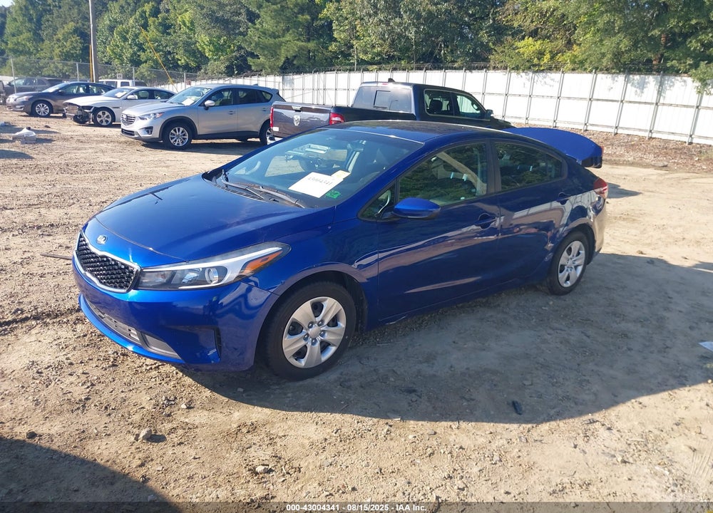 2018 KIA FORTE VIN: 3KPFK4A75JE210111