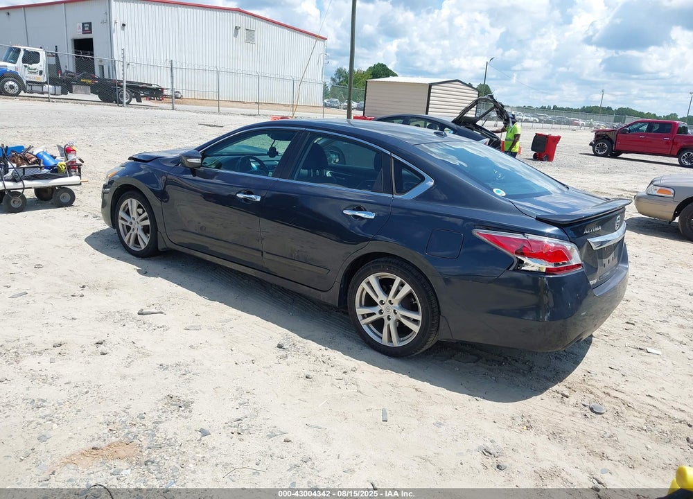 2014 NISSAN ALTIMA VIN: 1N4BL3AP4EC107237