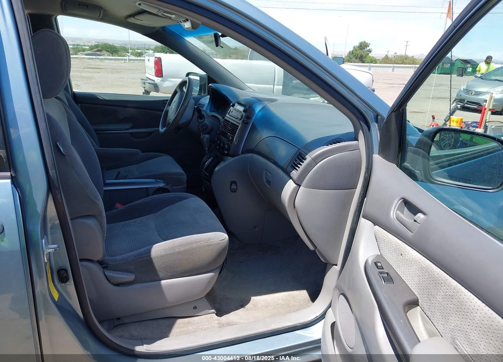 2009 TOYOTA SIENNA LE VIN: 5TDZK23C89S278156