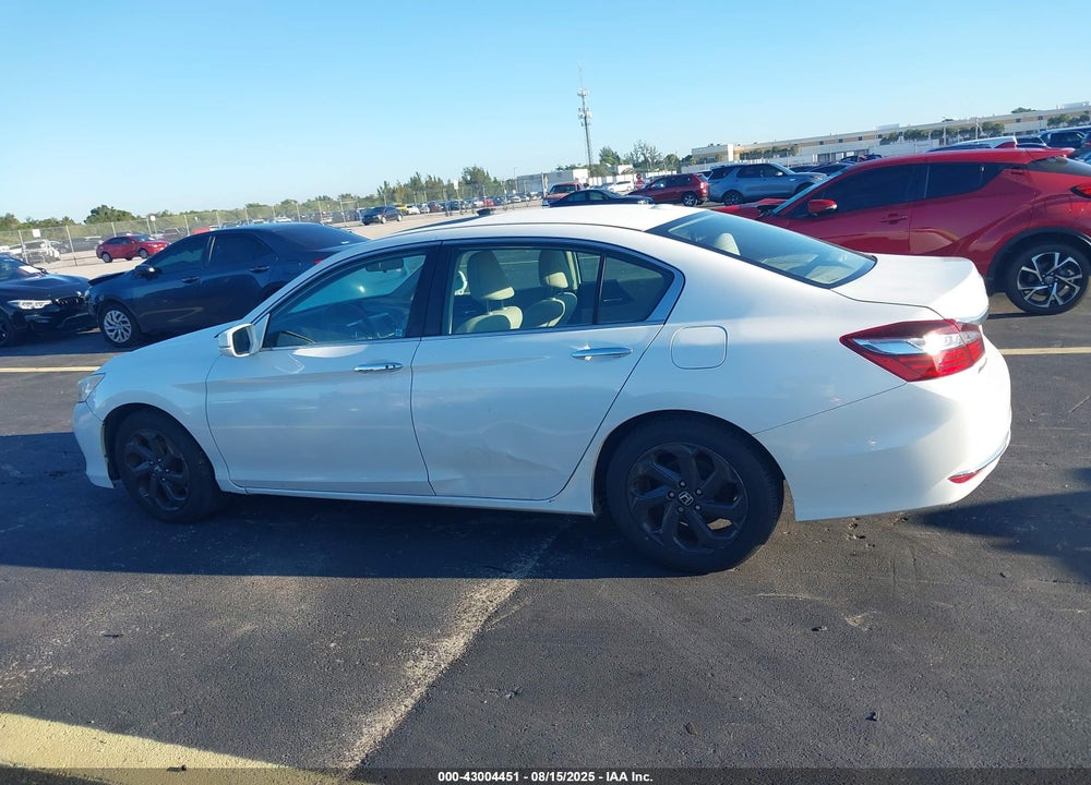 2016 HONDA ACCORD VIN: 1HGCR2F7XGA235448