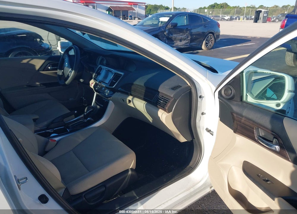 2016 HONDA ACCORD VIN: 1HGCR2F7XGA235448