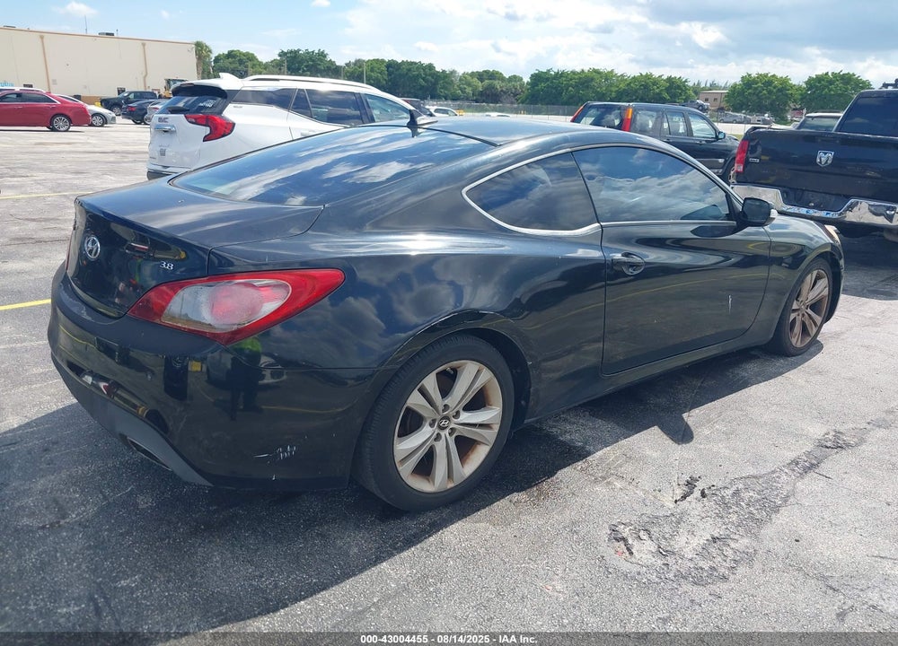 2012 HYUNDAI GENESIS VIN: KMHHU6KH0CU078347