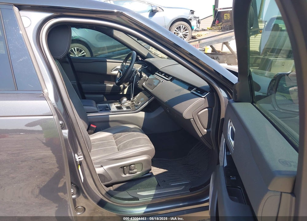 2021 LAND ROVER RANGE ROVER VELAR VIN: SALYT2EX9MA320955