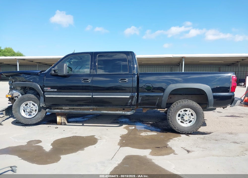 2005 CHEVROLET SILVERADO 2500HD LT VIN: 1GCHC23215F806663