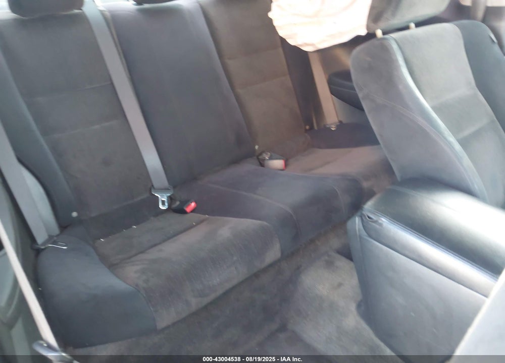 2010 HONDA ACCORD 2.4 LX-S VIN: 1HGCS1B30AA001876