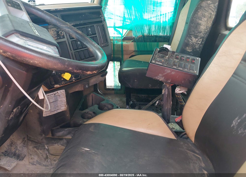2022 MACK GRANITE VIN: 1M2GR2GC9NM027130