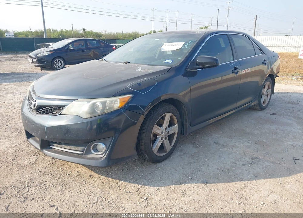2013 TOYOTA CAMRY SE VIN: 4T1BF1FK5DU649972