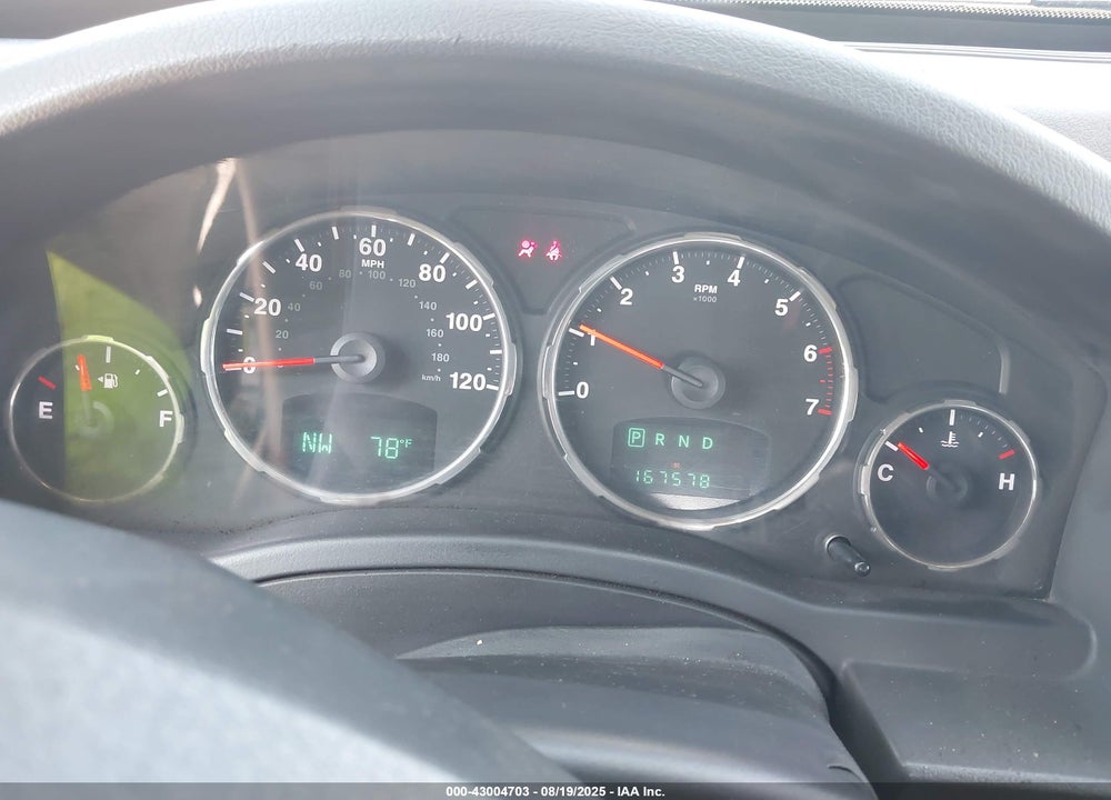 2010 JEEP LIBERTY VIN: 1J4PN2GK5AW120601
