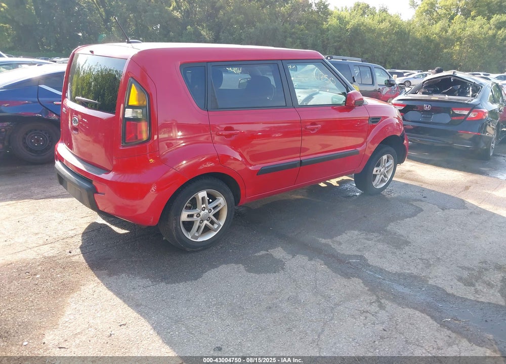 2011 KIA SOUL VIN: KNDJT2A20B7215119