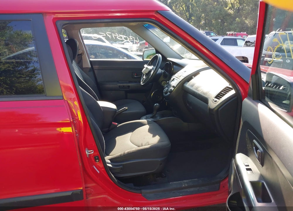 2011 KIA SOUL VIN: KNDJT2A20B7215119