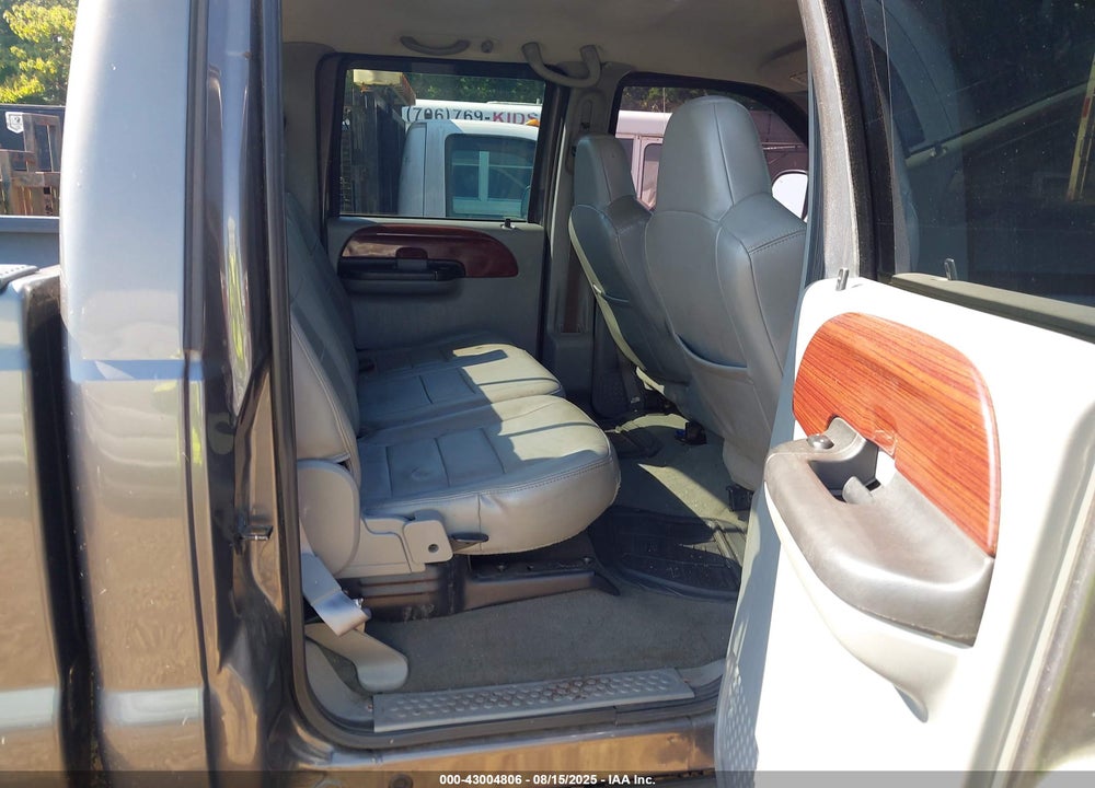 2006 FORD F-350 LARIAT/XL/XLT VIN: 1FTWW31PX6EC10526