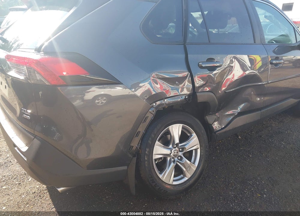 2023 TOYOTA RAV4 VIN: 2T3P1RFV8PC348610