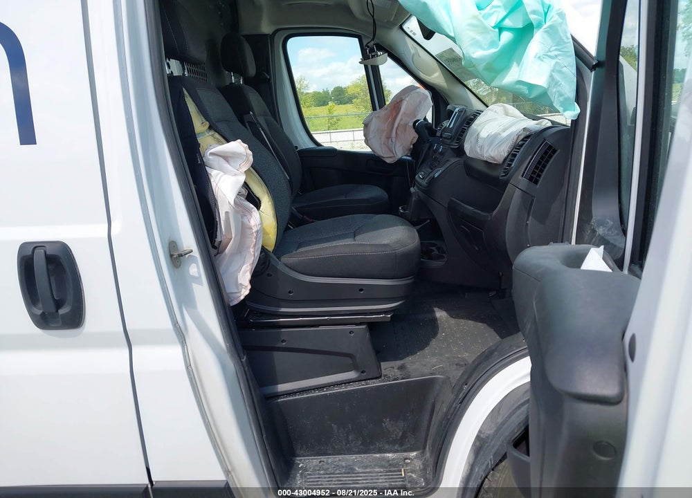 2024 RAM PROMASTER 2500 TRADESMAN HIGH ROOF 159 WB W/PASS SEAT VIN: 3C6LRVDG7RE106187