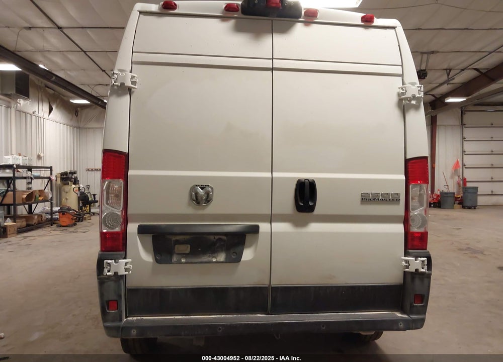 2024 RAM PROMASTER 2500 TRADESMAN HIGH ROOF 159 WB W/PASS SEAT VIN: 3C6LRVDG7RE106187
