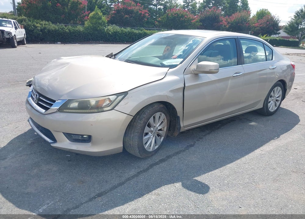 2015 HONDA ACCORD VIN: 1HGCR2F76FA010457