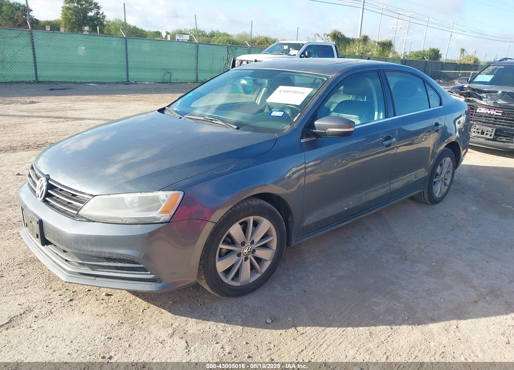 2015 VOLKSWAGEN JETTA 1.8T SE VIN: 3VWD17AJ2FM320695