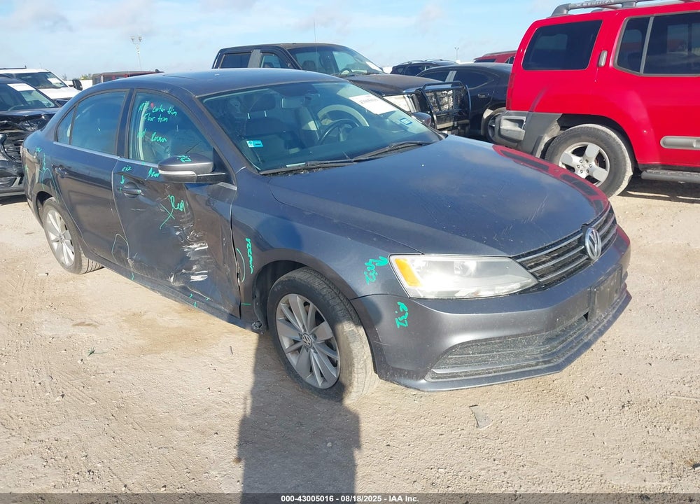 2015 VOLKSWAGEN JETTA 1.8T SE VIN: 3VWD17AJ2FM320695