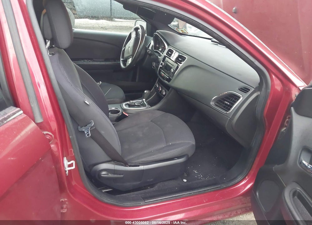 2012 CHRYSLER 200 VIN: 1C3CCBAB6CN295844