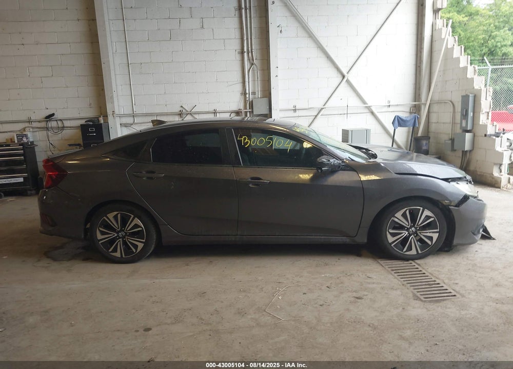 2016 HONDA CIVIC VIN: 2HGFC1F32GH652604